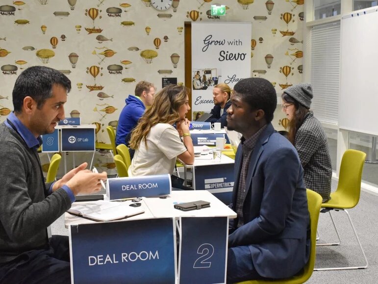Planning and Managing Recruitment Events with Digital Tools